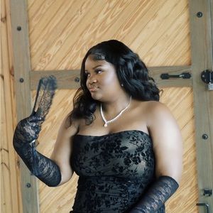 Meet your Posher, Jade